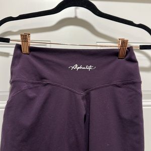 Alphalete Crossover Leggings